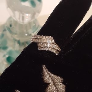 14k White Gold Diamond Bypass Ring